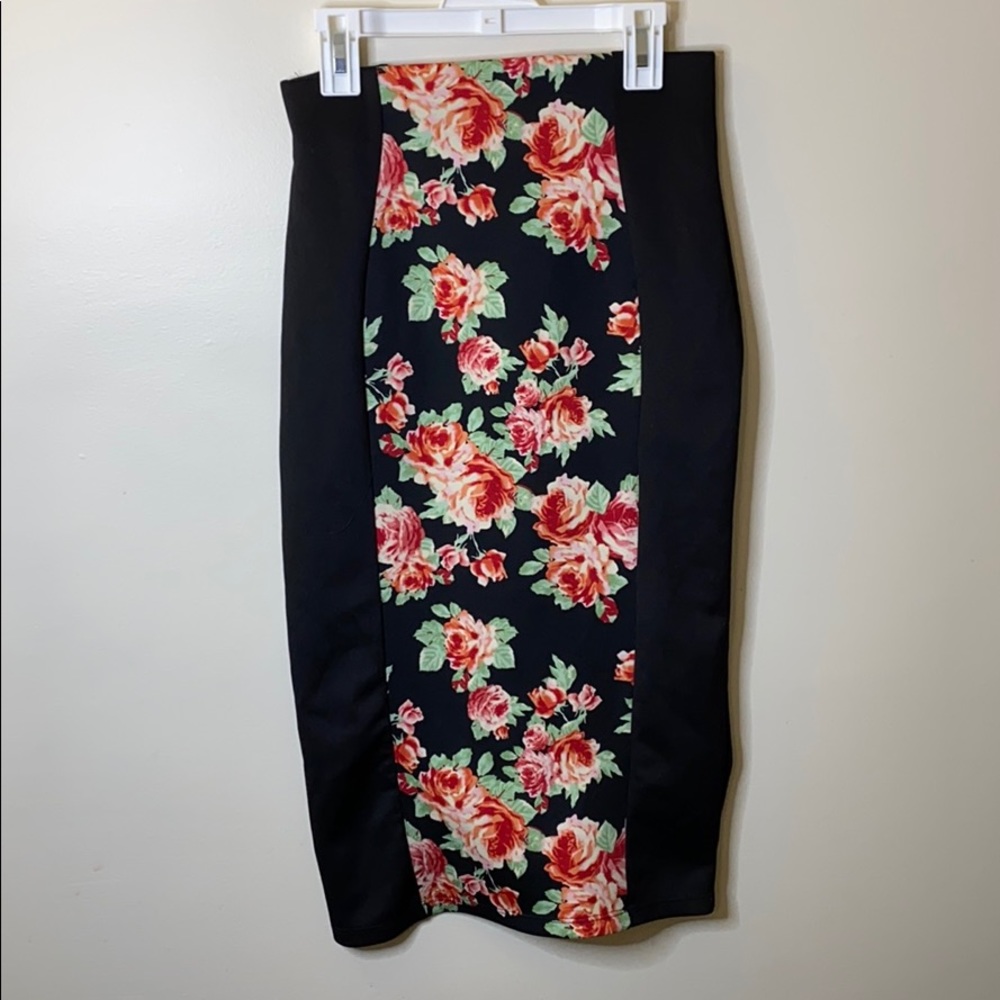 Floral pencil skirt
